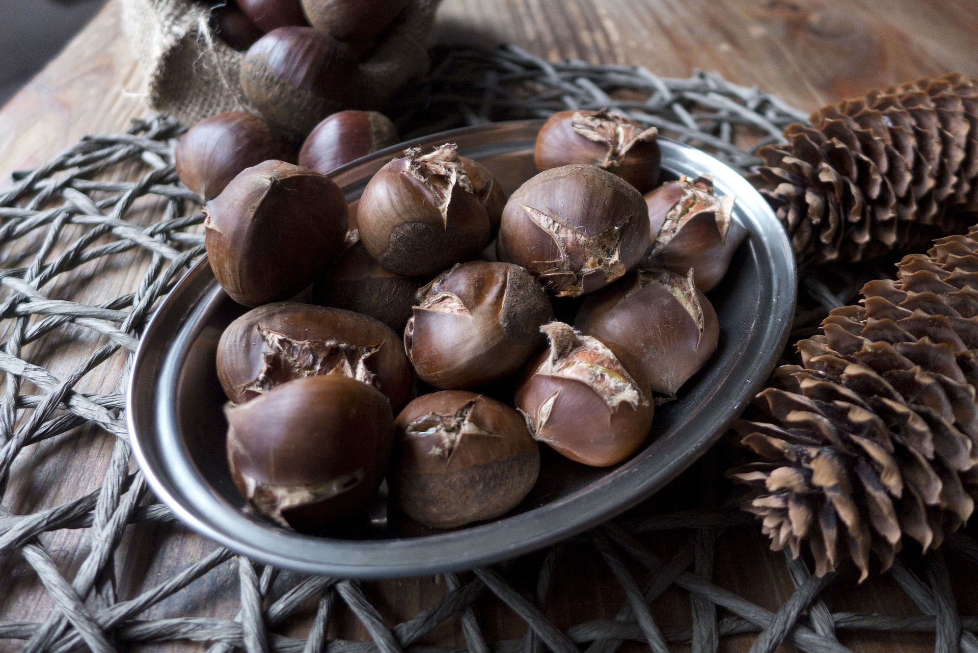 Chestnuts and buñuelos